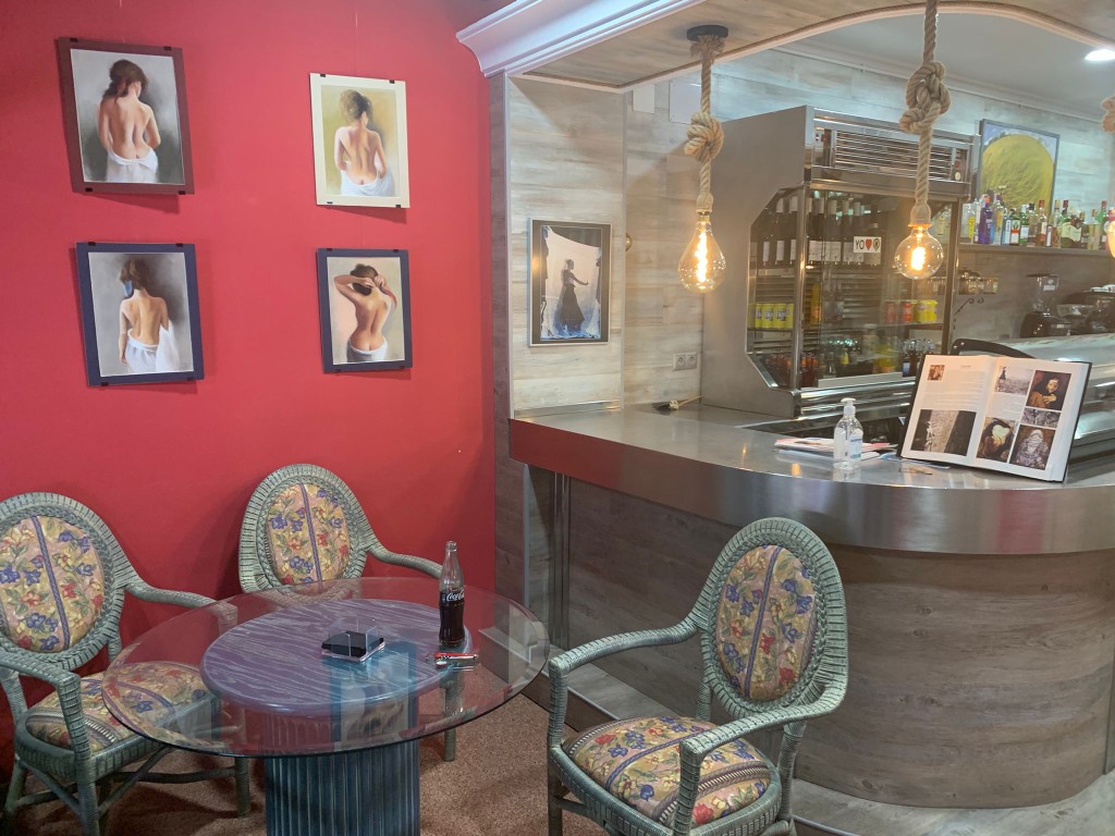 Commerciëel pand Alicante Costa Blanca Noord Spanje