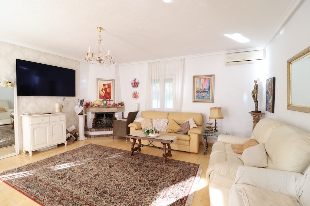 Detached Villa La Zenia Costa Blanca South Spain