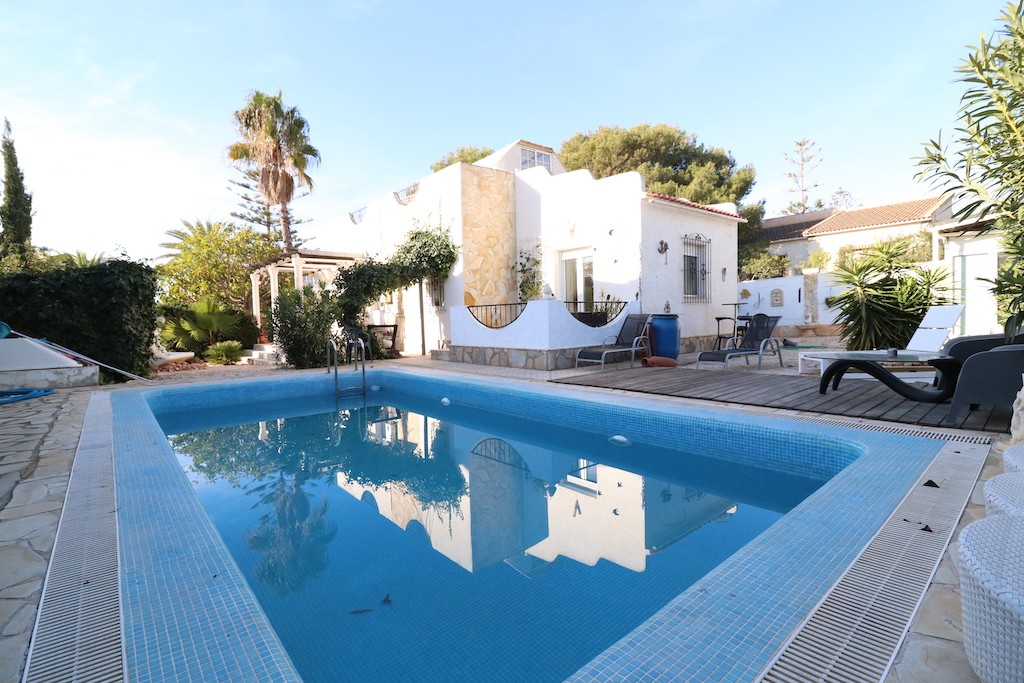 Detached Villa La Zenia Costa Blanca South Spain