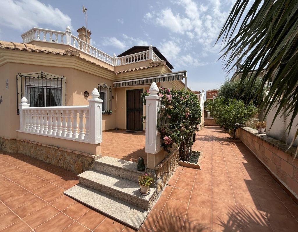 Detached Villa Almoradi Costa Blanca South Spain
